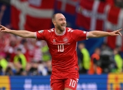 南宫娱乐-丹麦中场埃里克森获得年度最佳球员