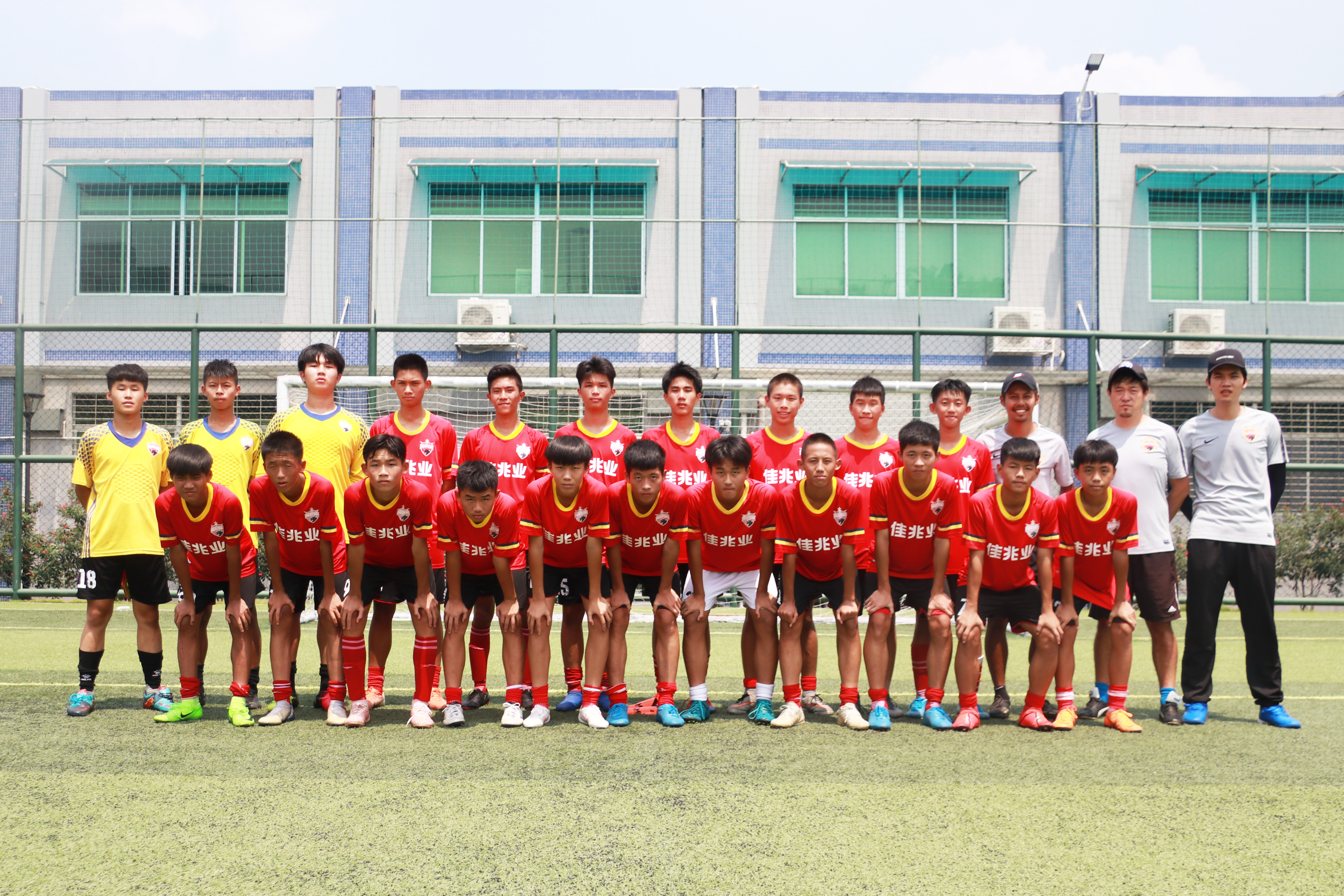 广州恒大引进多特蒙德青训梯队球员，打造未来之星